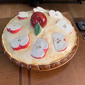 Apple pie dish